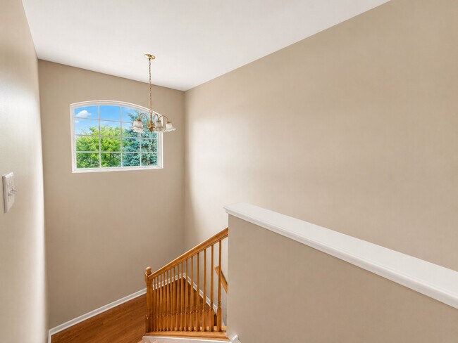 Building Photo - 505 Cary Woods Cir