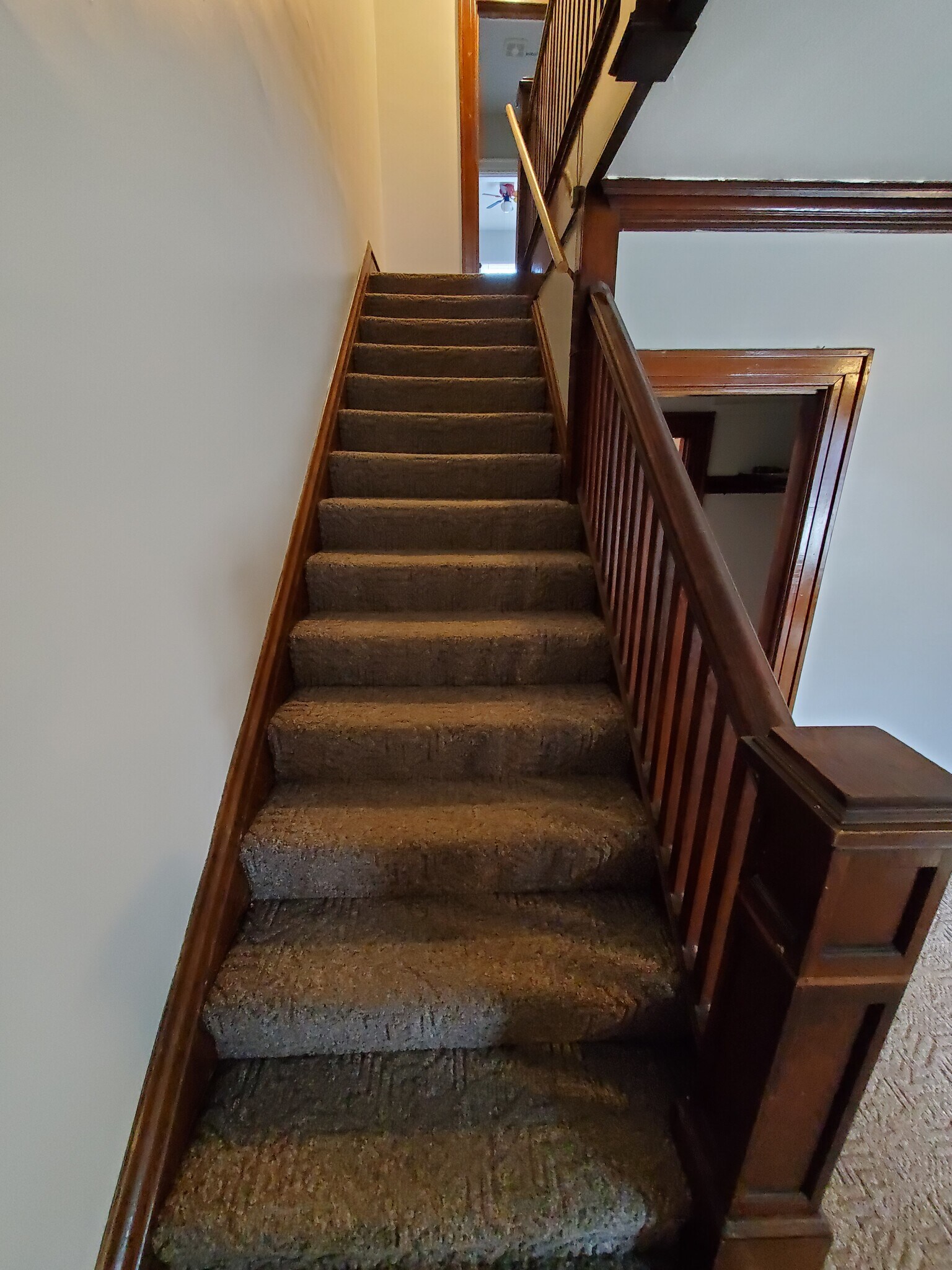 Staircase - 914 10th St