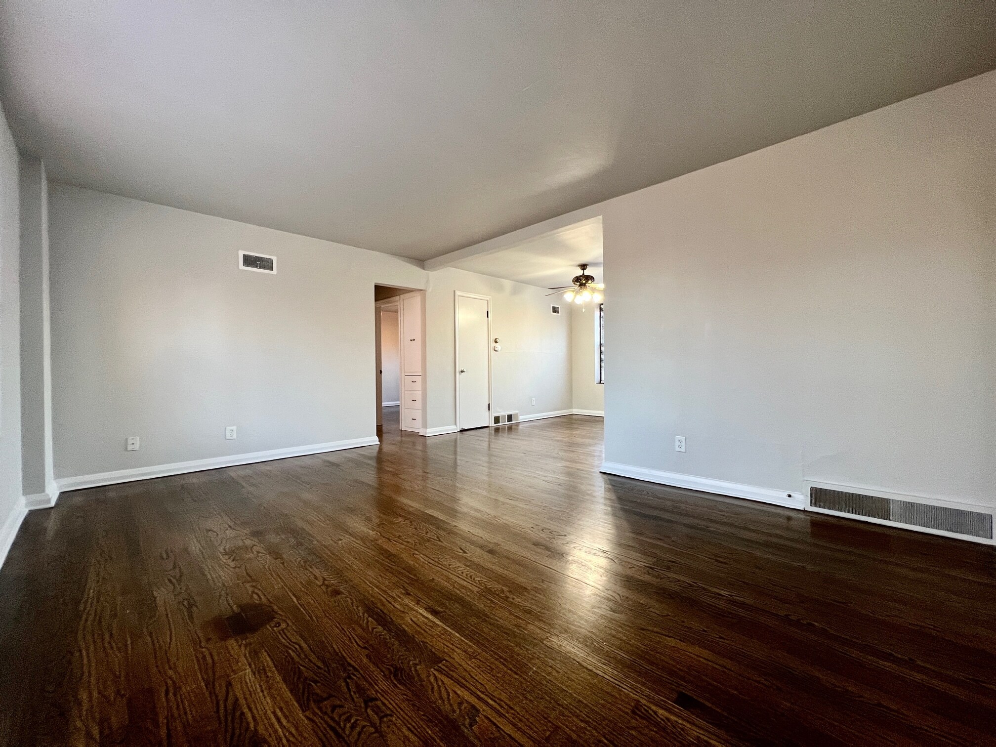Building Photo - 7218 Tennis Way