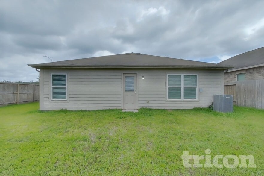Building Photo - 8902 Snapping Turtle Dr