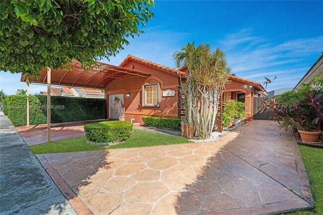 Primary Photo - 17841 SW 145th Ave