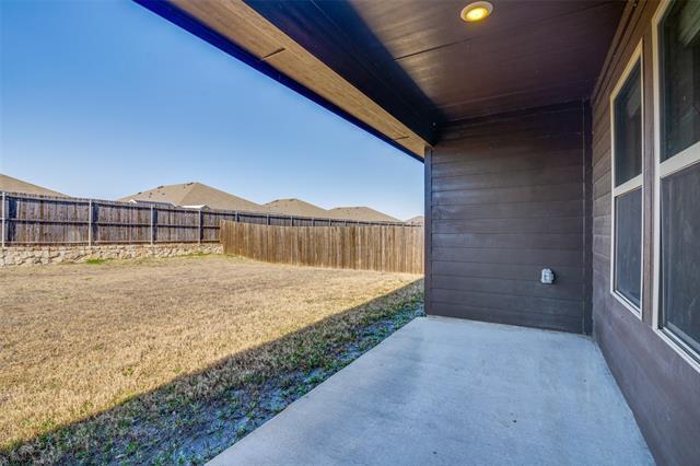 Building Photo - 611 Chuck Wagon Dr