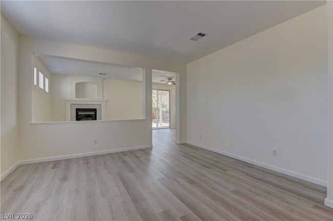 Building Photo - 10009 Cambridge Blue Ave