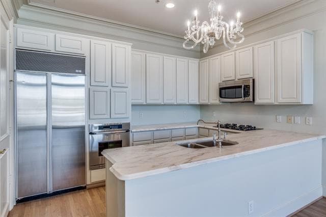 Building Photo - 3535 Gillespie St