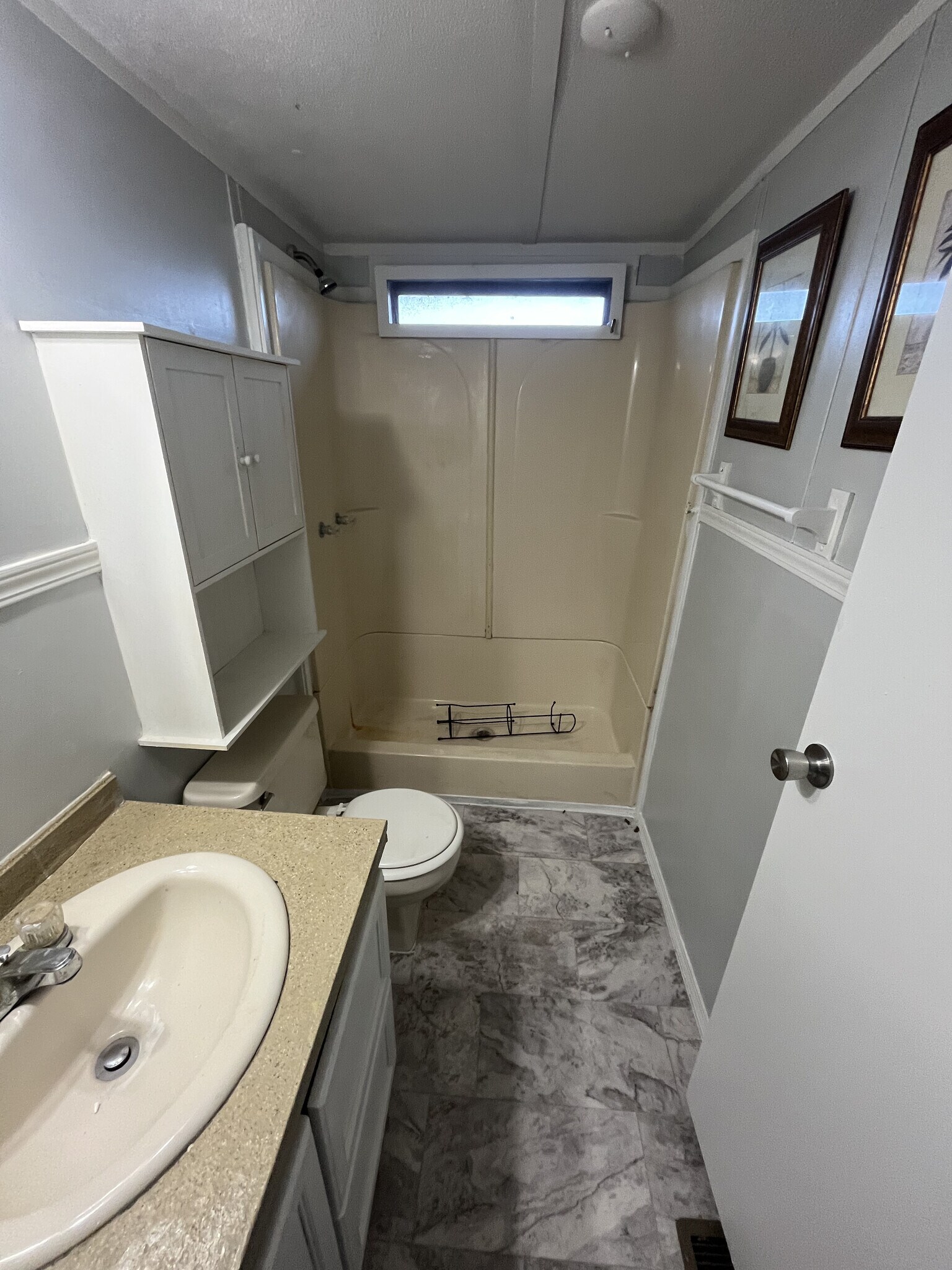 Building Photo - 901 NE 95th St