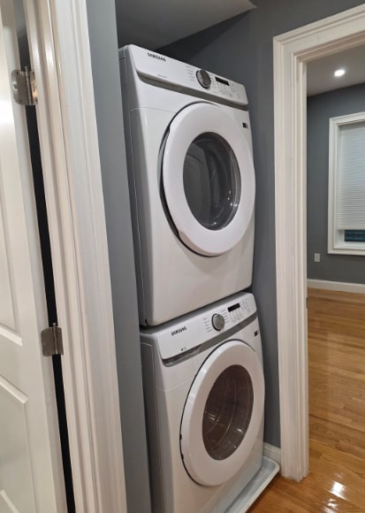 Building Photo - 339 Cambridge St