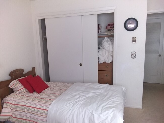Building Photo - 7 month Lease -3bd/2.5ba Fully Furnished S...