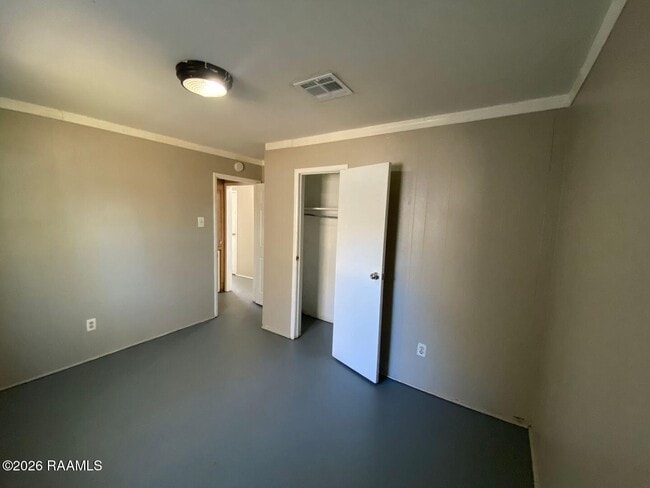 Building Photo - 1140 Madeline Ave