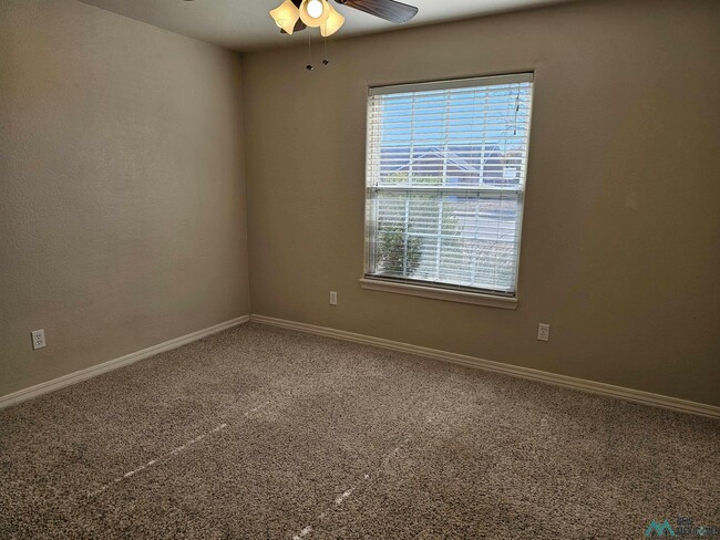 Building Photo - 3004 Hammond Blvd