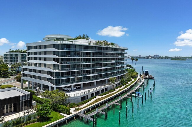 Building Photo - 1135 103rd St