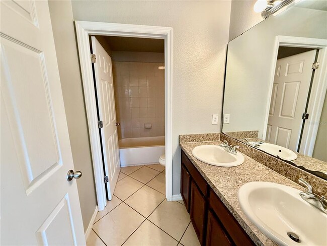 Building Photo - 4714 Greycliff Prairie Dr