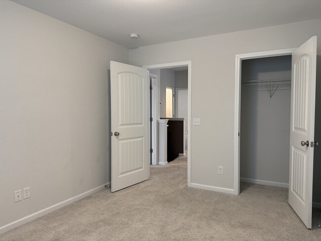 Building Photo - 42 Marsh Salt Ln