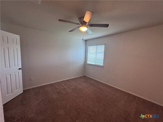 Building Photo - 1310 Stonewall Ridge