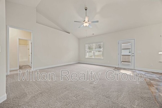 Building Photo - 178 Woodwater Cir