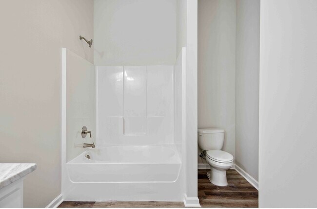 Building Photo - 105 Santa Marta Dr