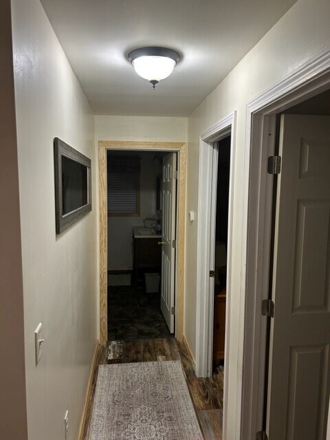 Building Photo - 120 Rocky Shore Dr