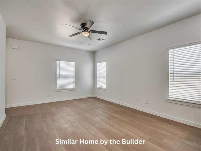 Building Photo - 1515 SW F Ave