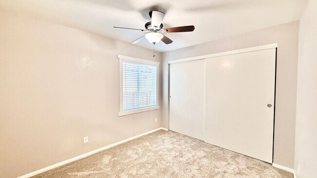 Building Photo - Wonderful Single-Story Home in the Darling Lake Rancho Viejo HOA Community of Fallbrook!