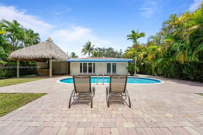 Building Photo - 12730 Ixora Rd
