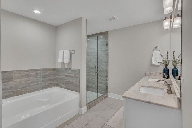 Building Photo - 1308 Litton Ave