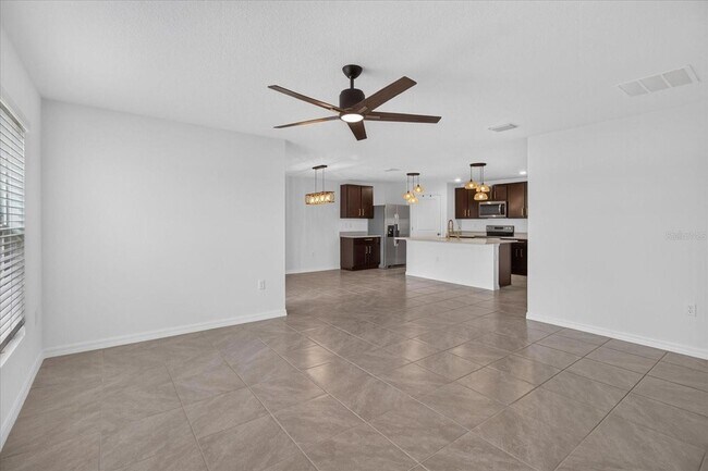 Building Photo - 3084 Living Coral St