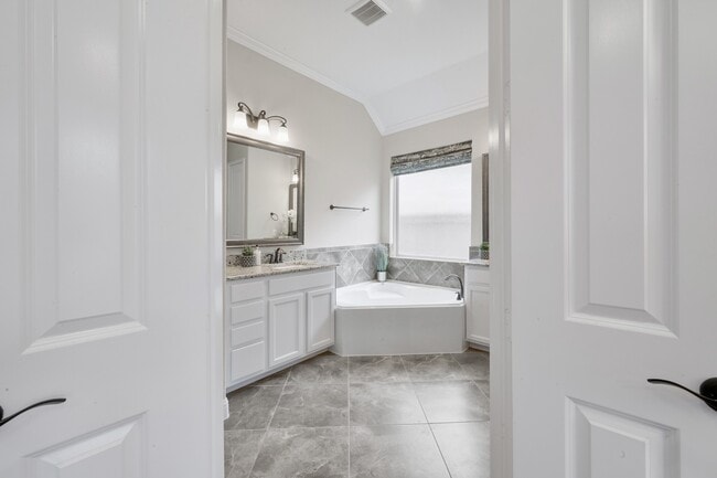 Building Photo - 4326 Victoria Pine Dr