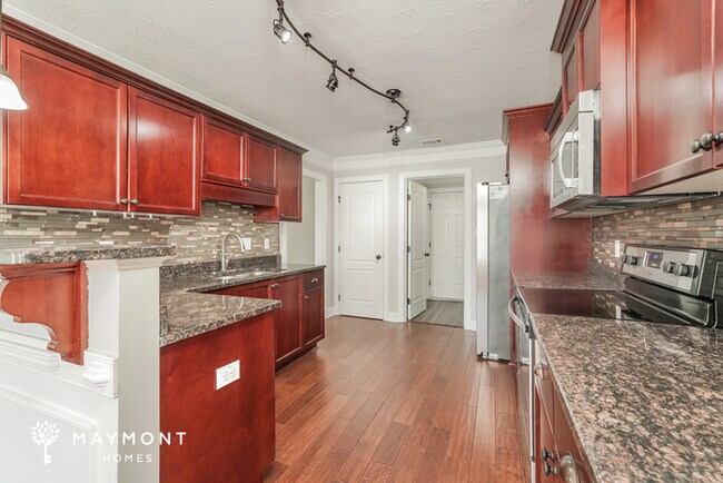 Building Photo - Spacious 4-Bedroom Home in Martinez, GA