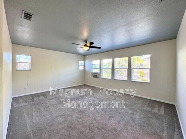 Building Photo - 23394 Blue Gardenia Ln