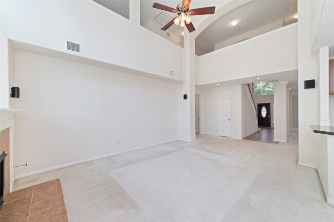 Building Photo - 14011 Mohave Way Dr
