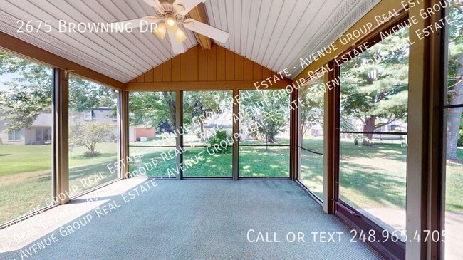 Building Photo - 2675 Browning Dr
