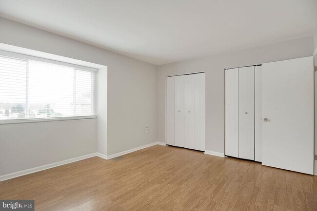 Building Photo - 6401 Woodgreen Cir