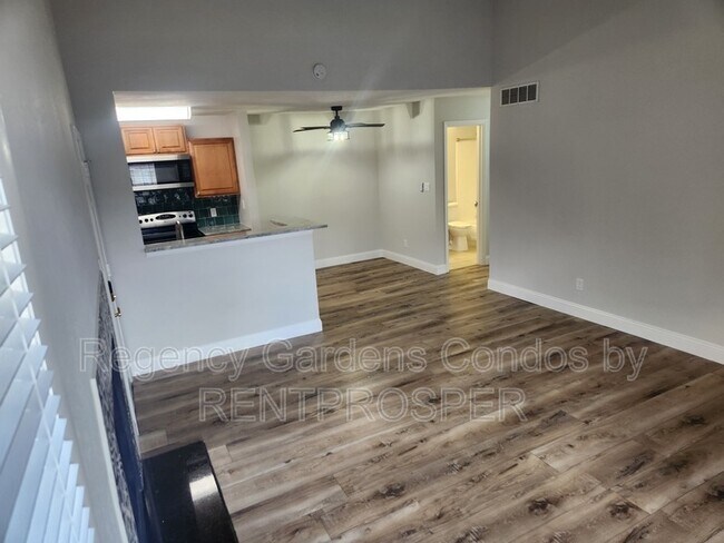 Building Photo - 4367 Thornbriar Ln