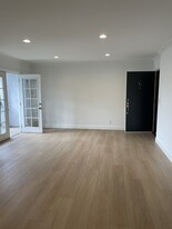 Building Photo - 1431 Stanford St