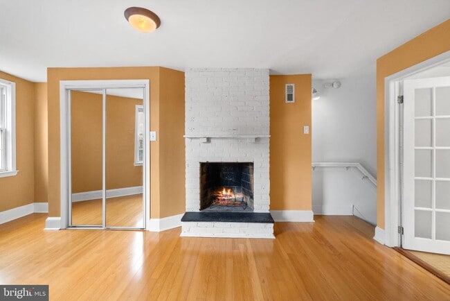 Building Photo - 2700-14 South St