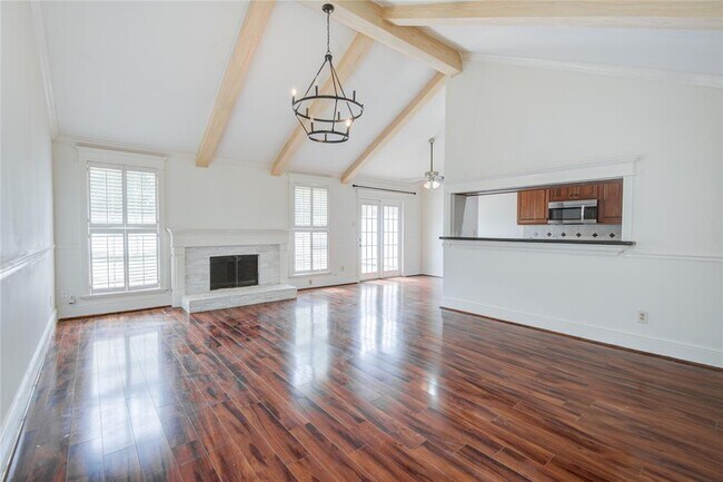 Building Photo - 2503 Lively Ln