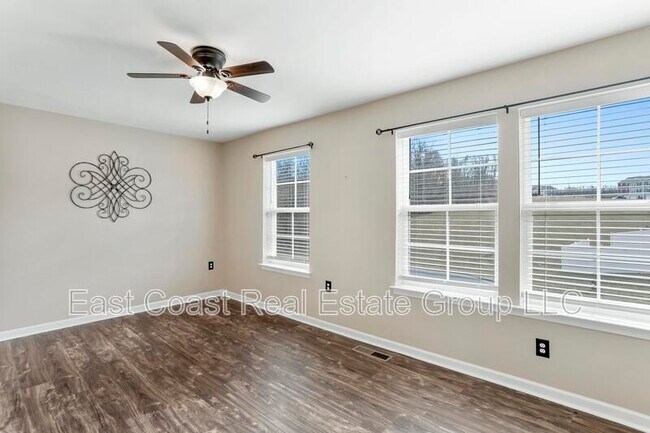 Building Photo - 203 Ran Rue Drive