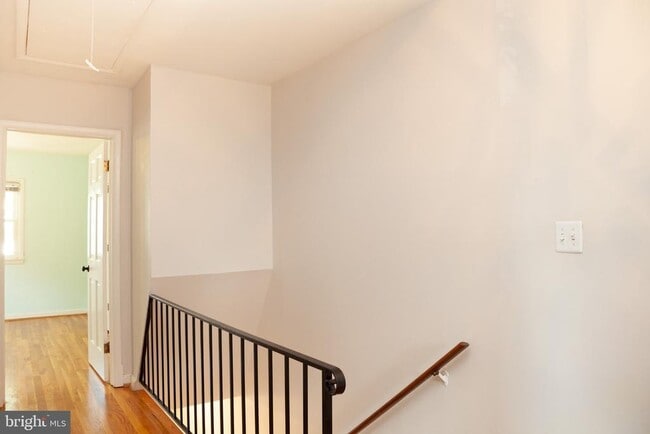 Building Photo - 21 W Taylor Run Pkwy