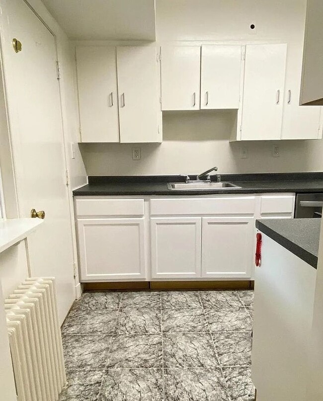 Building Photo - Charming 3BR/1BA Home in Prime Bethesda Location