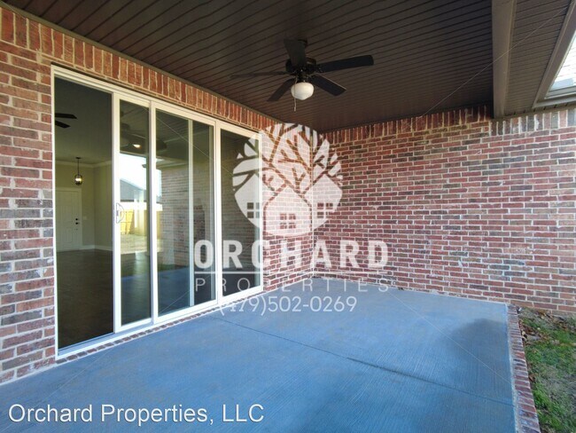 Building Photo - 4 br, 3 bath House - 1228 Giulia Ave.