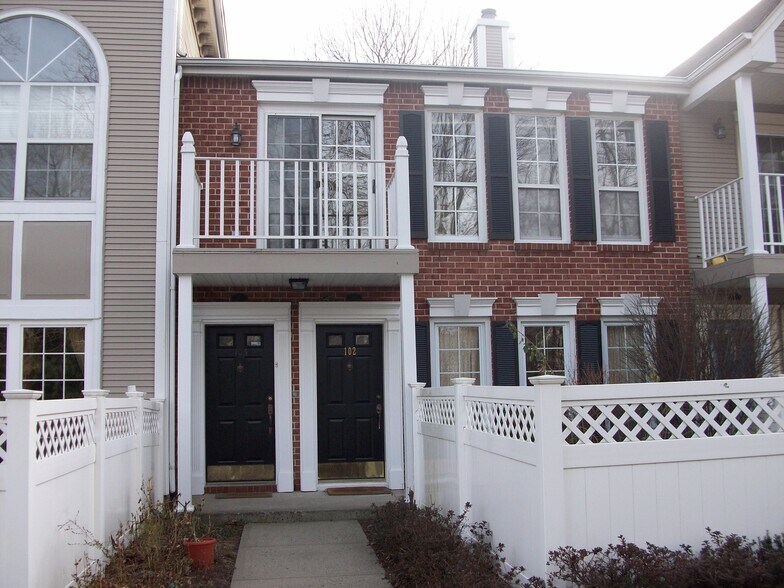 Front entrance upstairs unit - 103 Secretariat Ct