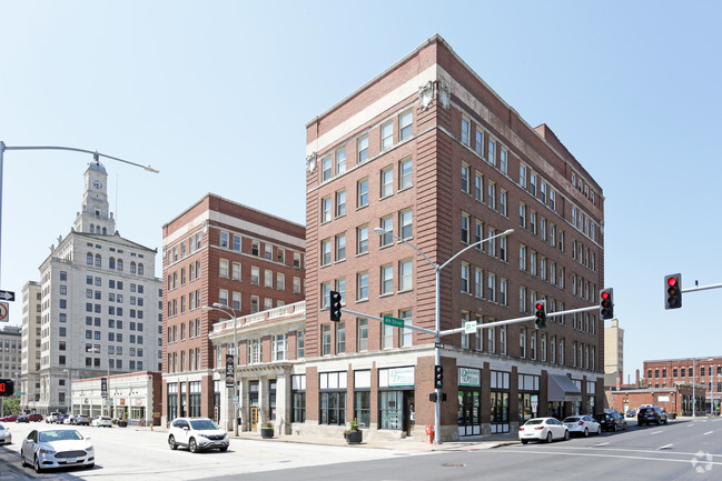 The Davenport - Davenport, IA | Apartment Finder