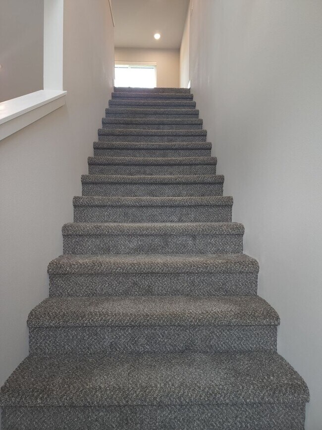 Building Photo - Yelm Creek Estates, New Construction 4 Bedroom, 2.75 Bathroom with Den