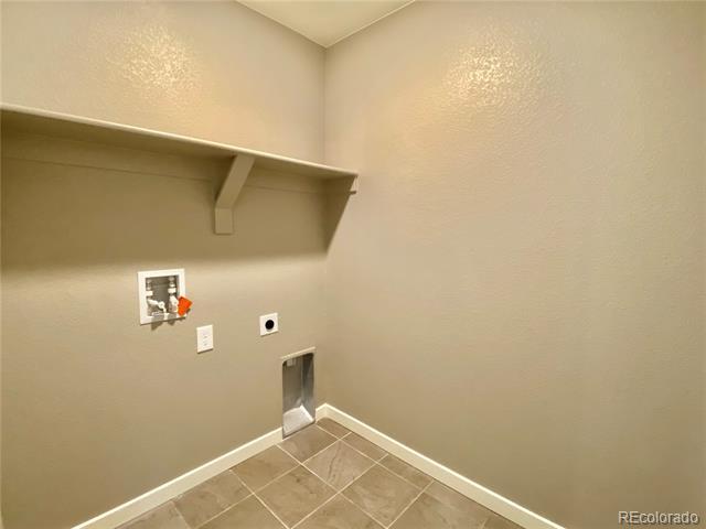 Building Photo - 5070 Janga Dr
