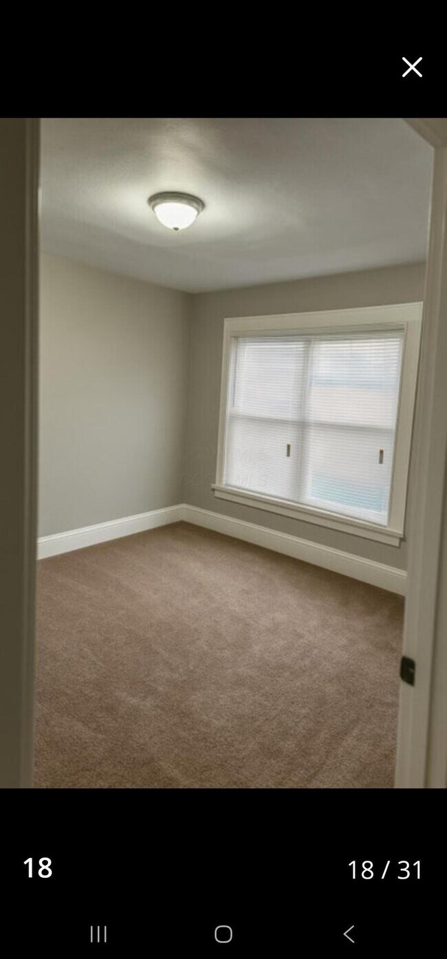 Building Photo - 785 Gilbert St