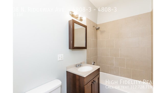Building Photo - 4808 N Ridgeway Ave