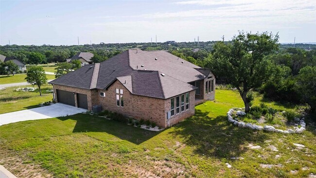 Building Photo - 101 Woodstock Cir