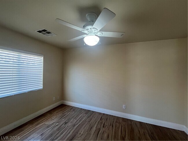 Building Photo - 3309 Blueberry Climber Ave