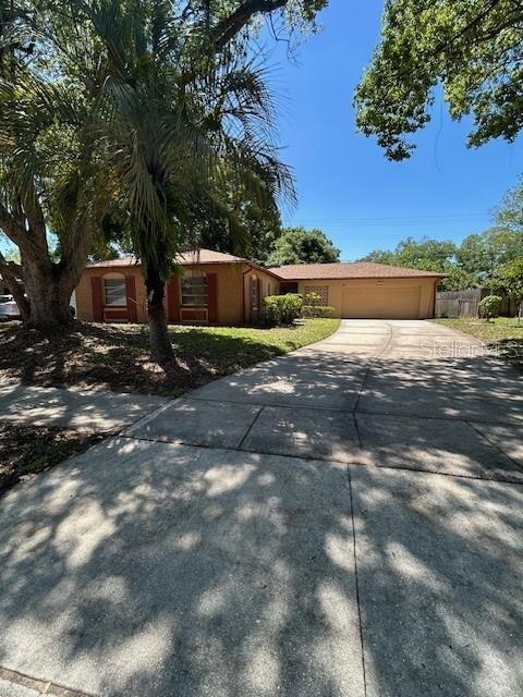 Building Photo - 612 Martin Ave