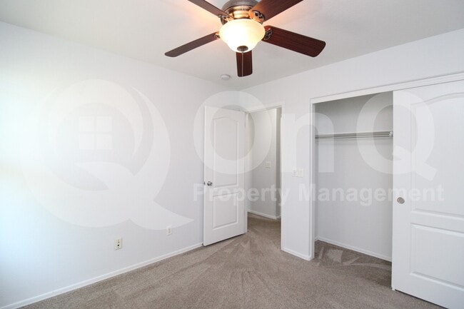 Building Photo - 8147 W Lynwood St