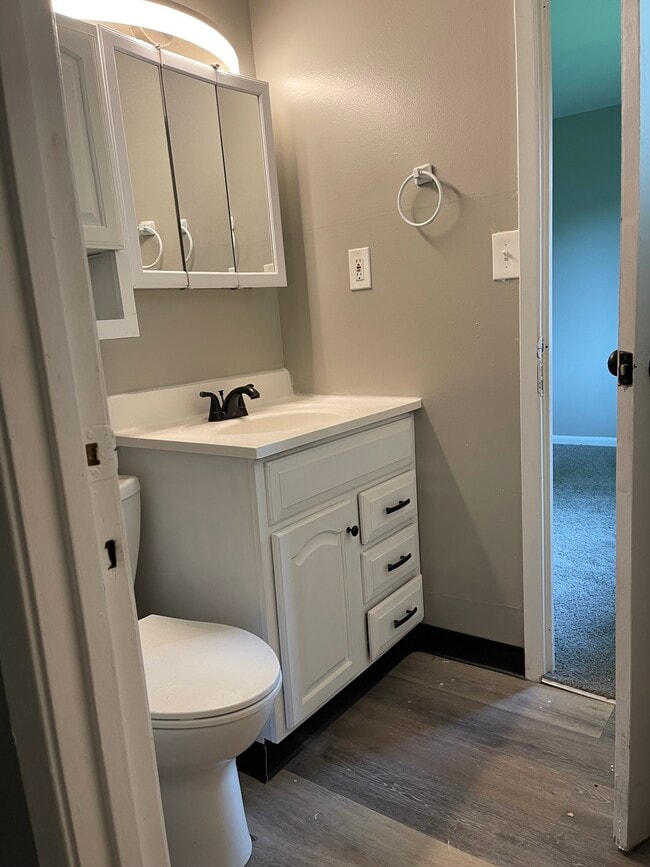 Building Photo - 1843 Fleming Rd